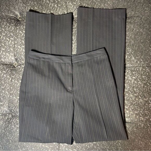 4 Alex Marie Women’s Black Pinstripes Trousers Size 4 EPC - Picture 1 of 5
